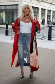 Resultado de imagem para looks bebe rexha