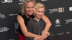 Die zwölfjährige aus berlin ist für einen golden globe nominiert. Czygo Xt6h0tzm