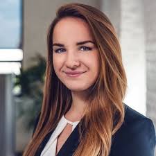 Megan Bateman's Instagram, Twitter & Facebook