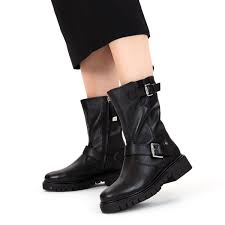 Pour les articles ayant des titres homophones, voir lions , lyon et lyons. Bottes A Mi Jambe Noir Style Motard Avec Boucles Pour Femme Aurich Femme Homme Enfant