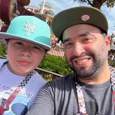 I love to help you I need some boys some baby boys a very multi-talented  work hard trying to sell both water style trouble stay away from people  family friends associate whatever