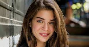 Ekranların heyecan dolu yarışması survivor 2021 yeni bölümleri izleyiciyle buluşuyor. Oyku Celik Kimdir Nereli Ve Kac Yasinda 2021 Survivor Oyku Celik Dizileri Nelerdir Medya Haberleri