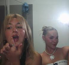 Jemima Perkins's Instagram, Twitter & Facebook