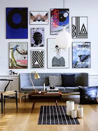 Ouvert 134 x 45 cm et fermé 58 x 45 cm. Composition Murale Frenchy Fancy