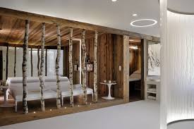 Chalet Mountain Inspiration Meribel Spa Vieux Bois Boite Detente Tronc Bouleau D Idee Deco Appartement Mobilier Contemporain Architecte Interieur