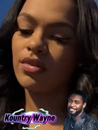 Moreofshelanrussom Wayne