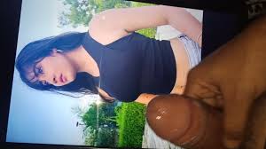 Cum homenaje en caliente tiktok star sofia | xHamster