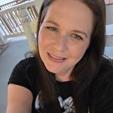 What are some tips for taking kids to Disney in February?