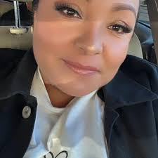 Angie Cisneros's Instagram, Twitter & Facebook