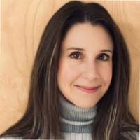 Ellen Proffitt's Instagram, Twitter & Facebook