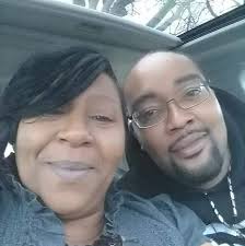 Identify house with porch near Gilbert/Arthur area?