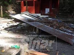 Notis makluman waktu operasi pejabat pertanian daerah gombak / petaling sepanjang tempoh perintah kawalan pergerakan bersyarat (pkpb) bermula 4 mei 2020. Kuil Haram Jalan Gombak Lama Diroboh
