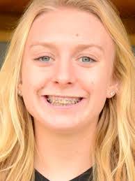 Anna Lanter's Instagram, Twitter & Facebook