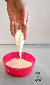 Faszinierendes Chemie Experiment Fur Kinder Du Brauchst Maisstarke Und Wasser Und Schon Kann Es Los Gehen De Kinder Englische Kinderbucher Experimente Kinder