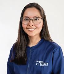 Antonio Dent's Instagram, Twitter & Facebook