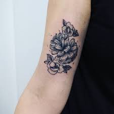 Cecile Dzy Ncl On Instagram Maurice Ma Petite Pomme De Pin D Amour By Lea Nfurter Tattoo Tatouage Tatuaje Ink Pinecone Tattoo Tattoos Black Tattoos
