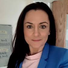 Kenny Laing RN 💙 (@kennylaingnurse)