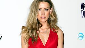 Heard first gained mainstream recognition for supporting roles in the action film never back down (2008). Amber Heard Speaks Out On Split From Elon Musk On Instagram