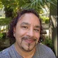 Shawn Hazel's Instagram, Twitter & Facebook