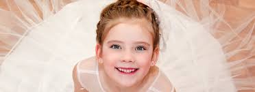 Coiffures cheveux courts femme tendance. Coiffure Et Coiffage Pour Communion Et Baptemes A Benesse Maremne