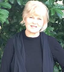 Foundation to honor philanthropists, role models