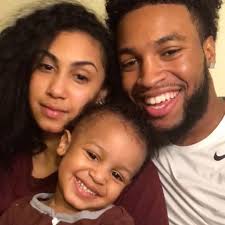 Chirs And Baby Queen Baby Cj Chris And Queen Chrisandqueen Instagram Photos And Chris And Queen Baby Queen Cute Family Photos