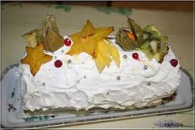 La Table Lorraine D Amelie Buche Passion Et Fruits Exotiques Fruits Exotiques Buche De Noel Exotique Fruits