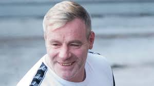 Edinburgh murderer started fling with female lag after romance blossomed in  jail's hair salon