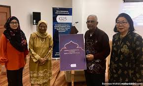 Terdapat banyak kemunculan lambakan pandangan para ahli. Malaysiakini G25 Perjelas Laporan Tentang Murtad Jakim