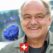 Am vergangenen Samstag liefen wir den "Durbacher Weitblick " als Light  Variante 8 statt 11 km. Ja gut war eher Nebelsicht 😜 , dennoch sehr schön  auch der Schlumpf Pfad auf der