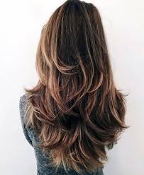 Ayrıca katmanlı orta saç modellerini de görmenizde fayda var. Katli Sac Kesimi Long Hair Styles Haircut For Thick Hair Long Wavy Haircuts