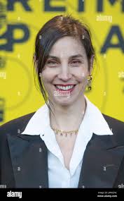 Anne azoulay hi-res stock photography and images