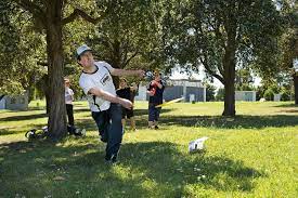Hornet hills is a nine hole, par three course. Disc Golf Newington Armory Sydney Olympic Park