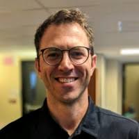 30+ profilů „Anello“