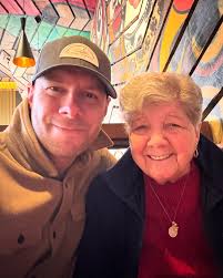 Carson Grant (@carson.grant.cvd) · Instagram 照片和视频