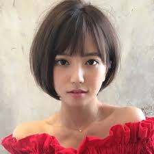 ショート ボブ 美容師 小顔カット ルヴア 山田さん afloatruvuayamada 女性のヘアスタイル 小顔 カット ヘアモデル