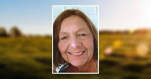 Nora Heck's Instagram, Twitter & Facebook