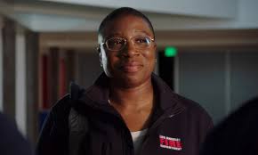 Furthermore, hinds has been nominated for her role in various series. 9 1 1 Star Aisha Hinds Shares Cryptic Message About Moving Forward Ahead Of Season 5 Hello
