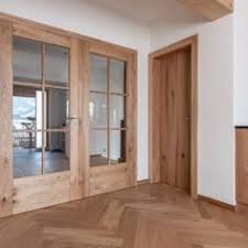 Ein Haus In Dem Jeder Gerne Wohnen Mochte Haberl Turen Schoner Wohnen Haus Haus Gestalten Haus Design