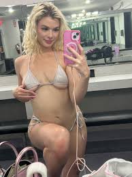 Charm Daze (@charmgetsnakey) • Threads, Say more