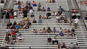 Since then, nascar has been experimenting with slowly integrating fans at the tracks once again. Nascar Hosts Largest Sporting Event Crowd Since Pandemic