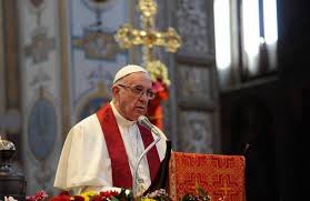 Papież franciszek ogłosił w niedzielę, że 12 września odprawi w stolicy węgier, budapeszcie, mszę na zakończenie międzynarodowego kongresu eucharystycznego, a następnie złoży wizytę duszpasterską na słowacji. Przed Wyjazdem Do Iraku Papiez Franciszek Spotkal Rodzine Irackich Chrzescijan Ktorzy Przybyli Korytarzami Humanitarnymi News Wspolnota Sant Egidio