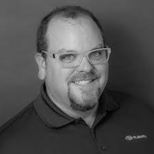 Ian Hohl's Instagram, Twitter & Facebook