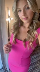 Stella Nixon's Instagram, Twitter & Facebook