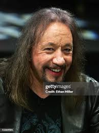 80 Vh1 Celebrity Poker Tournament Stock Photos, High-Res Pictures, and  Images