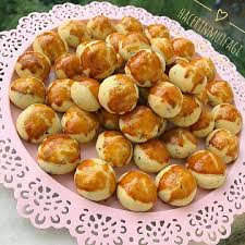 Gunumuz Hayirli Bereketli Olsun Hacerinmutfagi Allah Islerimize Kolayliklar Versin Insll Bu Kurabiyeler Resimde Gorundug Food Recipes Cake Recipes