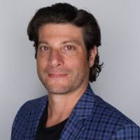 To all of my dear friends at Chewy who were laid off recently, please  follow Haley!