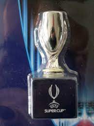 Unlike future super cup matches, the 1973 edition took place at the start of the following calendar year rather than the start of the following. Replika Superpuchar Europy Miniatura Produkt Oficjalny Uefa Puchary Repliki Antykwariat Sportowy Ksiazki Pamiatki Sportowe Gadzety Klubowe