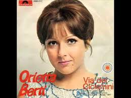 Orietta berti non ha bisogno di presentazioni; Orietta Berti Via Dei Ciclamini 1971 Youtube