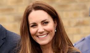 The royal pair now have three children, prince george, princess charlotte and prince louis. Kate Middleton Received Seal Of Regal Approval From The Queen Royal News Express Co Uk